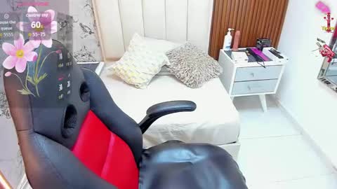 Snapshot of mileyjoas chatting on February 26, 2026, 7:35 pm MILEY online show from February 26, 2026, 7:35 pm