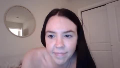 Snapshot of milf4you6 chatting on November 26, 2025, 1:17 am milf4you6 online show from November 26, 2025, 1:17 am