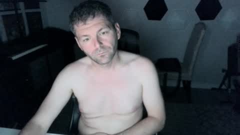 Snapshot of milf_hunter567 chatting on October 17, 2025, 3:10 am milf_hunter567 online show from October 17, 2025, 3:10 am