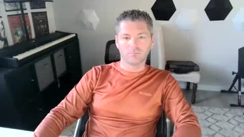 Snapshot of milf_hunter567 chatting on October 22, 2025, 2:06 pm milf_hunter567 online show from October 22, 2025, 2:06 pm