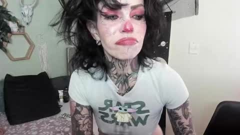 Snapshot of milf_onlyseduction chatting on December 16, 2025, 1:38 pm Isabella online show from December 16, 2025, 1:38 pm