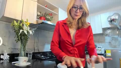 Snapshot of milfashley chatting on January 26, 2025, 4:51 pm ASHLEY online show from January 26, 2025, 4:51 pm