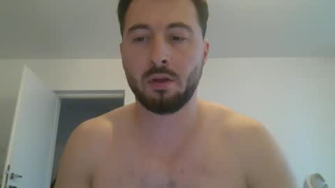 Snapshot of milfflover32 chatting on October 5, 2025, 3:32 pm milfflover32 online show from October 5, 2025, 3:32 pm