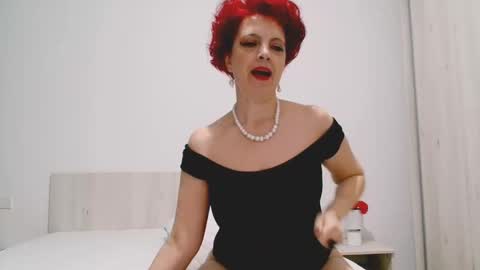Snapshot of milffsupreme chatting on December 12, 2024, 3:37 pm Milfsupreme online show from December 12, 2024, 3:37 pm