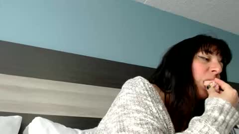 Snapshot of milfmonee chatting on April 13, 2026, 6:46 pm MILF Monee online show from April 13, 2026, 6:46 pm