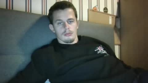 Snapshot of milfslikesme chatting on December 8, 2024, 8:15 pm milfslikesme online show from December 8, 2024, 8:15 pm