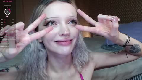 Snapshot of milinamarvelous chatting on December 5, 2024, 9:17 pm Mila 3 aka Deepthroat World Champion online show from December 5, 2024, 9:17 pm