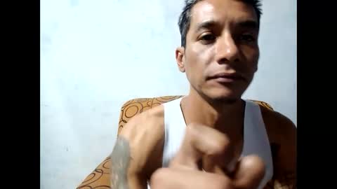 Snapshot of milkhammer chatting on January 13, 2025, 3:34 am Hammer online show from January 13, 2025, 3:34 am