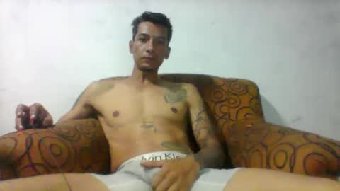 Snapshot of milkhammer chatting on February 8, 2025, 4:03 am Hammer online show from February 8, 2025, 4:03 am