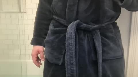 milkitdaddy online show from January 7, 2025, 3:46 am