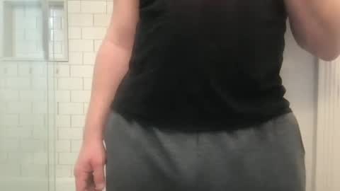 milkitdaddy online show from January 22, 2025, 6:52 pm