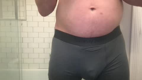 milkitdaddy online show from February 8, 2025, 1:22 am