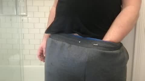 milkitdaddy online show from February 10, 2025, 7:17 pm