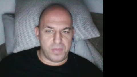 Snapshot of milkiwaay chatting on January 3, 2025, 11:55 pm Milkiwaay online show from January 3, 2025, 11:55 pm