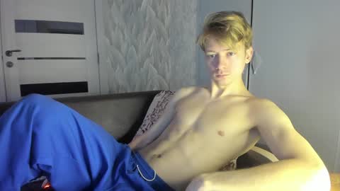 Isaac online show from December 4, 2024, 6:00 am