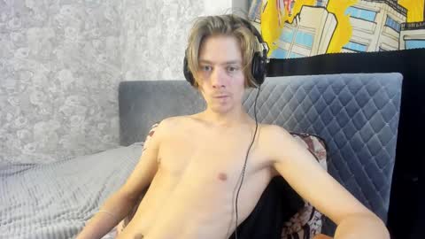 Isaac online show from September 25, 2025, 7:12 am