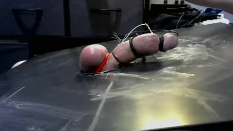 Snapshot of milkm3dry chatting on November 2, 2025, 6:32 pm milk me dry online show from November 2, 2025, 6:32 pm