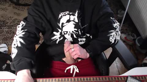 Snapshot of milkmeup_thick chatting on February 4, 2026, 7:36 am milkmeup_thick online show from February 4, 2026, 7:36 am