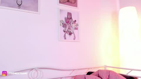 Snapshot of milky_0 chatting on December 21, 2025, 7:10 pm milky_0 online show from December 21, 2025, 7:10 pm