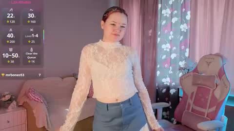 Snapshot of milky_basement chatting on September 26, 2025, 7:56 am milky_basement online show from September 26, 2025, 7:56 am