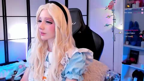 Snapshot of milkycute chatting on February 6, 2026, 12:59 am milky cute online show from February 6, 2026, 12:59 am