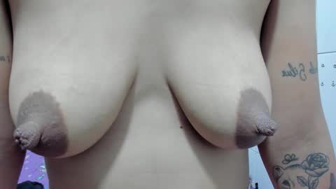 Snapshot of milkyway_18 chatting on February 20, 2026, 1:44 pm milkyway_18 online show from February 20, 2026, 1:44 pm