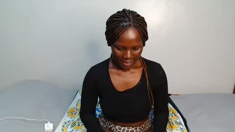 Snapshot of milla_nova chatting on January 14, 2026, 12:38 am nova online show from January 14, 2026, 12:38 am