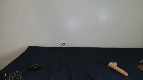 Snapshot of milla_nova chatting on February 9, 2026, 12:36 am nova online show from February 9, 2026, 12:36 am