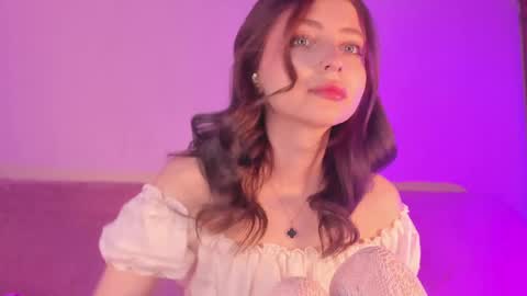 Milla online show from May 26, 2026, 10:39 pm