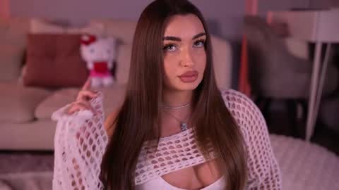 Milla online show from April 10, 2026, 5:45 am