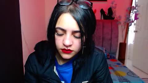 Snapshot of millacounisslosexanal chatting on October 17, 2025, 1:57 pm Violeta online show from October 17, 2025, 1:57 pm