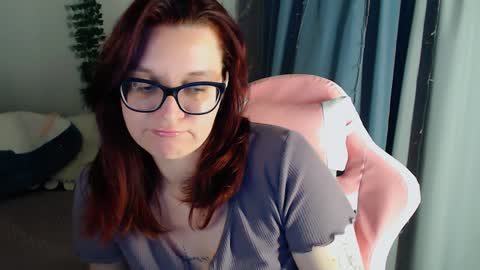 Snapshot of millapoolys chatting on December 5, 2024, 8:22 pm Milla online show from December 5, 2024, 8:22 pm