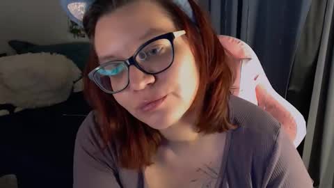 Milla online show from November 27, 2025, 8:16 am