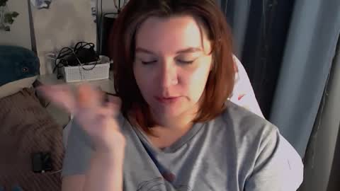 Milla online show from December 13, 2025, 7:53 pm