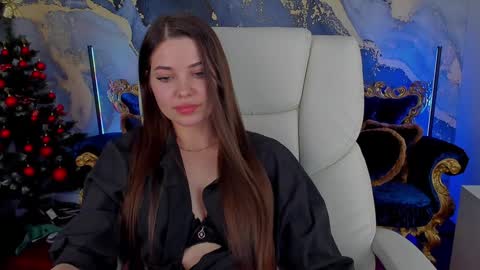 Snapshot of mille_joy chatting on January 19, 2025, 5:15 am Mille online show from January 19, 2025, 5:15 am