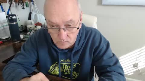 Snapshot of millenium0129 chatting on November 11, 2025, 3:12 pm millenium0129 online show from November 11, 2025, 3:12 pm