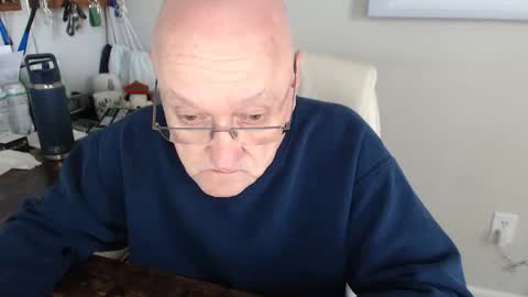 Snapshot of millenium0129 chatting on November 18, 2025, 4:33 pm millenium0129 online show from November 18, 2025, 4:33 pm