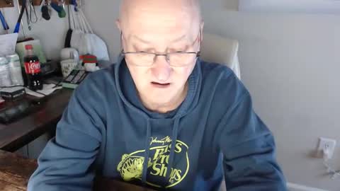 Snapshot of millenium0129 chatting on November 28, 2025, 2:36 am millenium0129 online show from November 28, 2025, 2:36 am