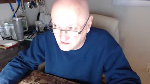 Snapshot of millenium0129 chatting on January 17, 2026, 1:54 am millenium0129 online show from January 17, 2026, 1:54 am