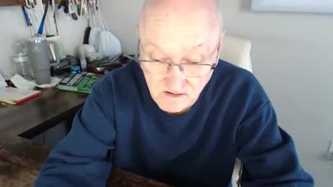 Snapshot of millenium0129 chatting on February 4, 2026, 6:58 pm millenium0129 online show from February 4, 2026, 6:58 pm