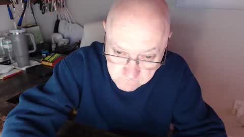 Snapshot of millenium0129 chatting on February 16, 2026, 1:02 am millenium0129 online show from February 16, 2026, 1:02 am