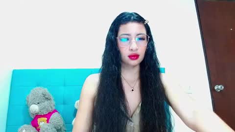 Snapshot of miller_sweet chatting on February 18, 2025, 7:52 pm Aleja online show from February 18, 2025, 7:52 pm