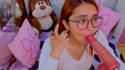 Snapshot of milleyjones_ chatting on February 4, 2026, 9:09 pm milleyjones_ online show from February 4, 2026, 9:09 pm