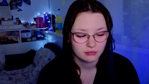 Millie online show from November 8, 2025, 2:45 am