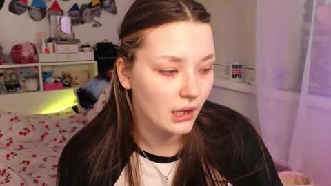 Snapshot of milliedoll chatting on February 24, 2026, 10:13 am Millie online show from February 24, 2026, 10:13 am