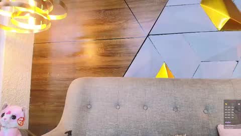 Snapshot of milly_boby chatting on March 1, 2025, 2:23 pm megan online show from March 1, 2025, 2:23 pm