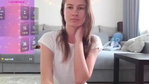 Snapshot of milly_browski chatting on October 9, 2025, 12:47 pm milly_browski online show from October 9, 2025, 12:47 pm