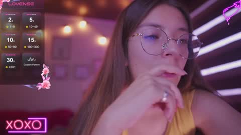 MILLY online show from February 4, 2025, 10:02 pm