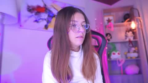 MILLY online show from February 24, 2025, 6:04 pm