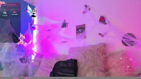 MILLY online show from October 10, 2025, 5:34 pm